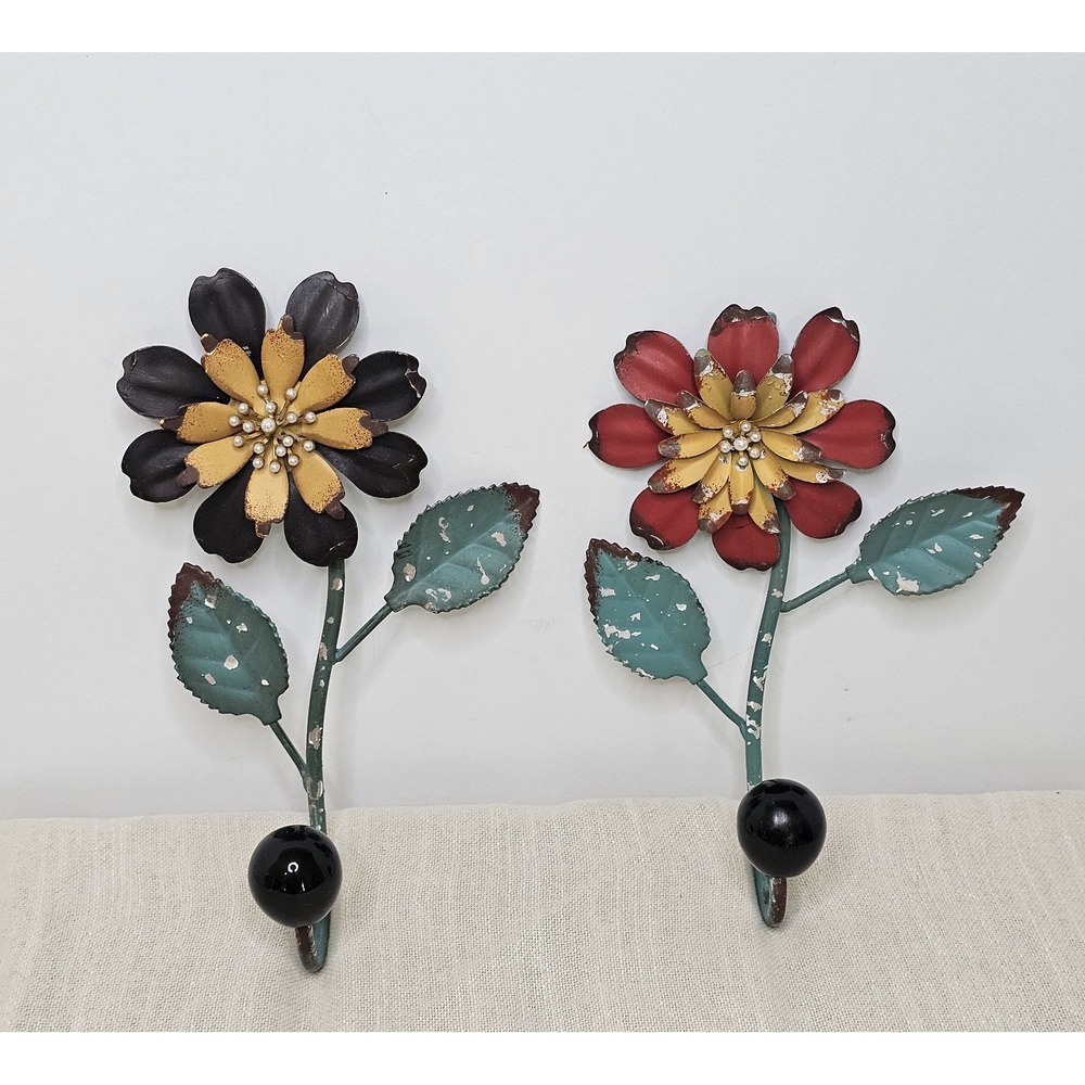 Flower Metal Rustic 2 Wall Hooks 7"x5"